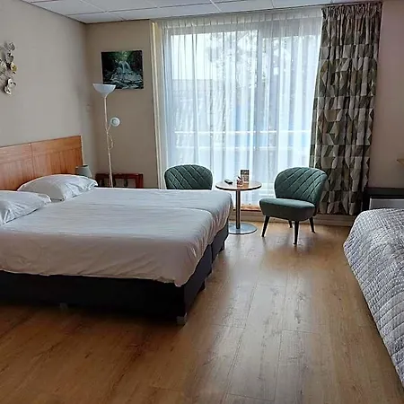 Hotel De Dennen